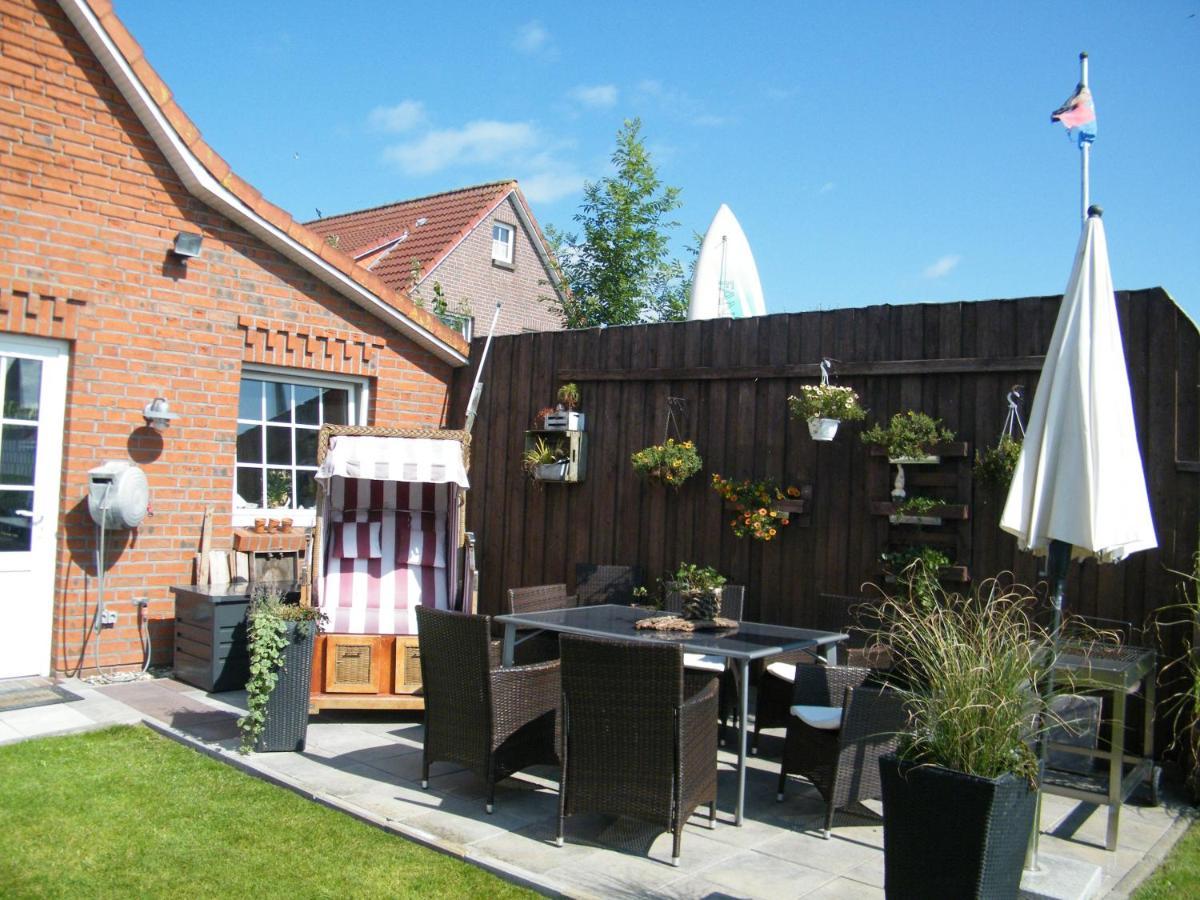 Gaestehaus " Schoene Aussicht " Neuharlingersiel Exterior foto